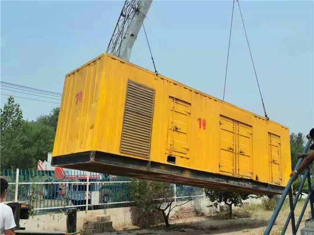 平泉300KW柴油发电机组油耗是多少？