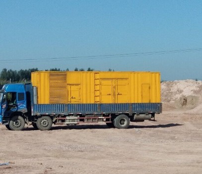 平泉发电机出租如何判断柴油发电机冷却液是否需要更换？