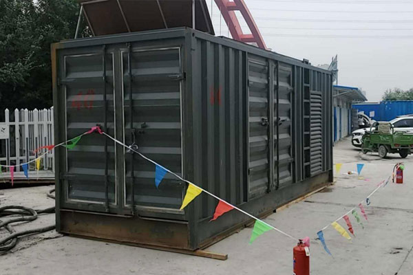 平泉发电机租赁空气滤清器多久更换一次？